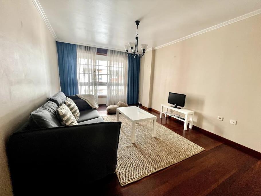 Agradable apartamento céntrico en Cangas Exterior foto